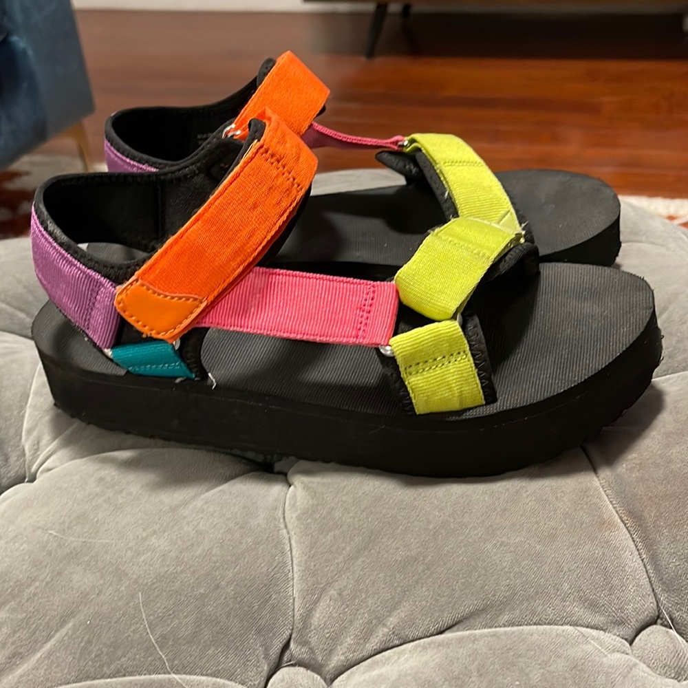 TEVA LIKE SANDALS